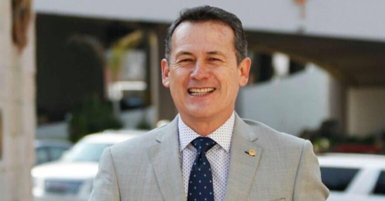 Tribunal confirma no vinculación a proceso de Adolfo Pontigo Loyola, exrector de la UAEH